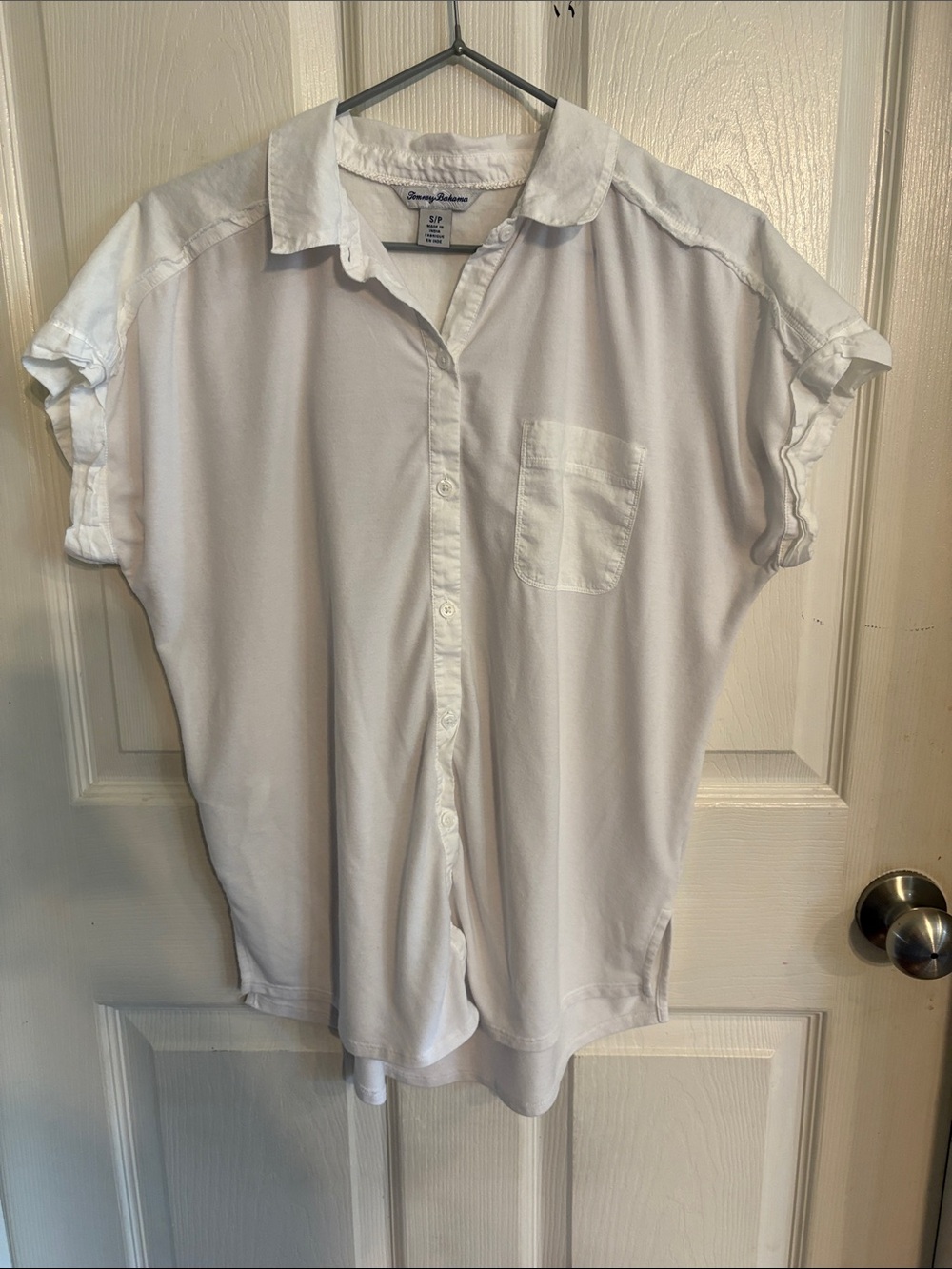 White Short Sleeve Button-Down Shirt with Chest Pocket